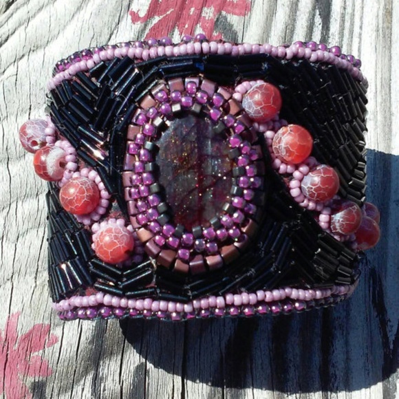 Native American Labradorite cuff bracelet - Picture 1 of 5